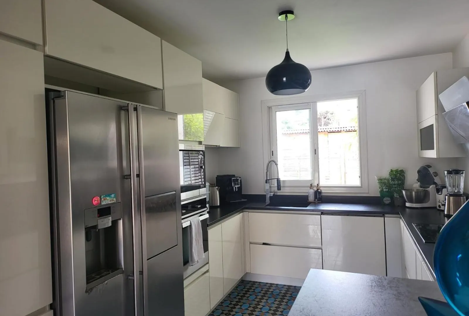 Holiday home Villa Piscine Prive & Jacuzzi 300 De La Mer Saint-Cyr-sur-Mer France