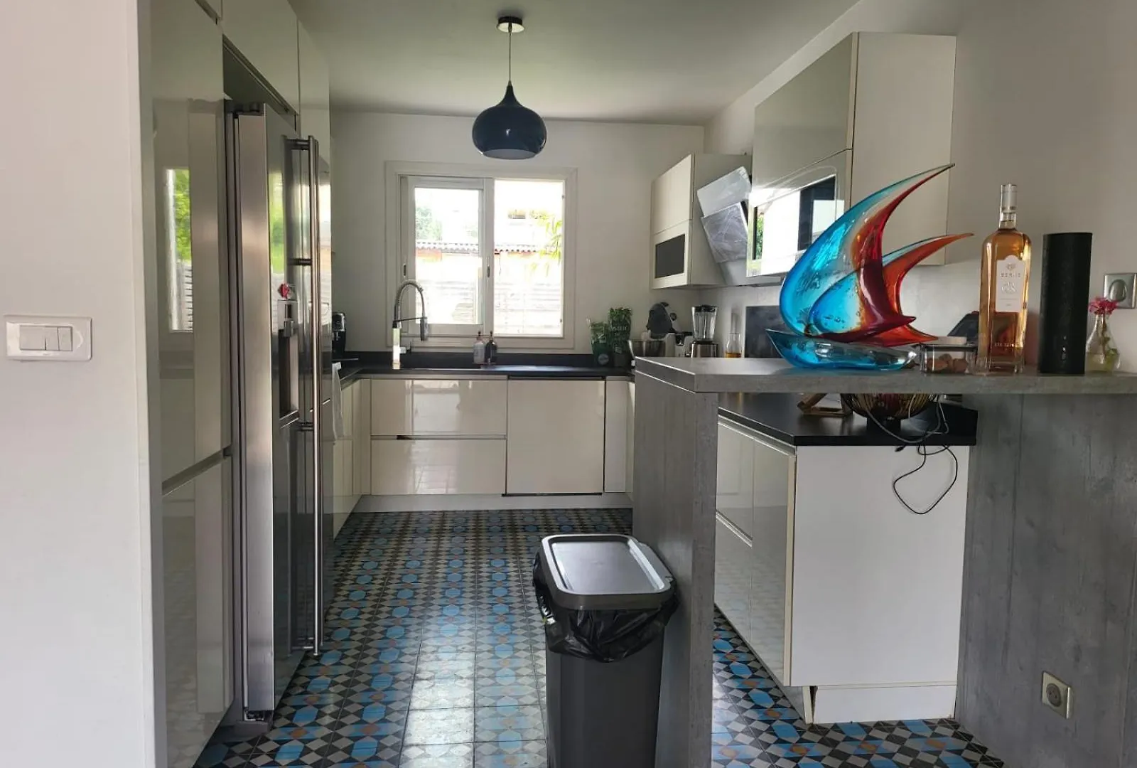 Holiday home Villa Piscine Prive & Jacuzzi 300 De La Mer Saint-Cyr-sur-Mer